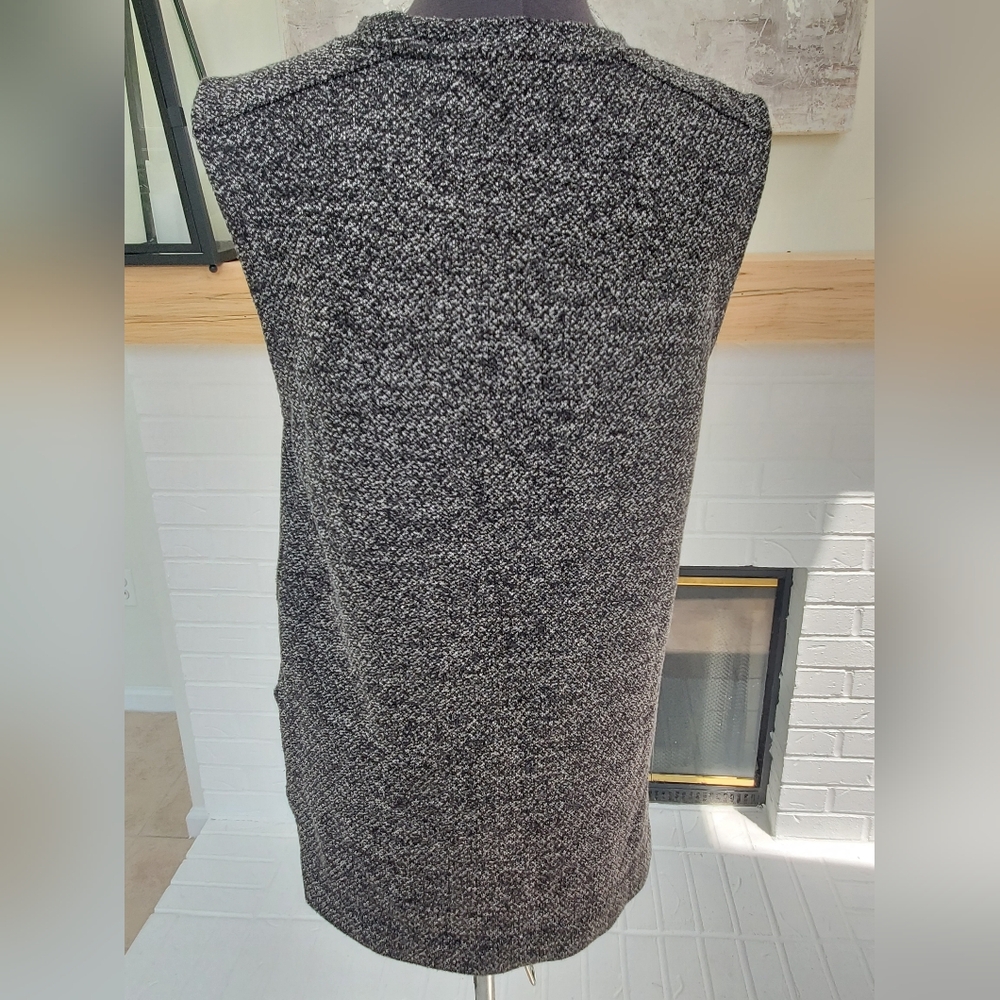 Banana Republic Black White Gray Tweeded Sleeveless Shirt - Picture 9 of 12